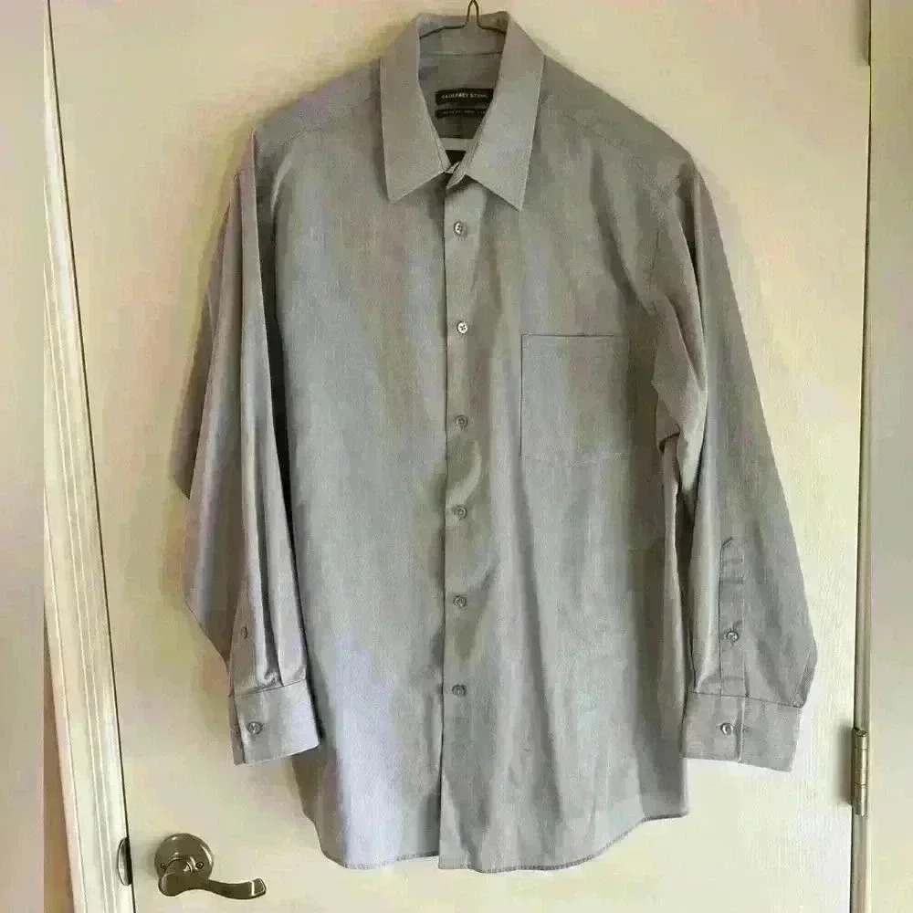 Jeffrey Bean, long sleeve dress shirt. Size 16 1/2. 32/33